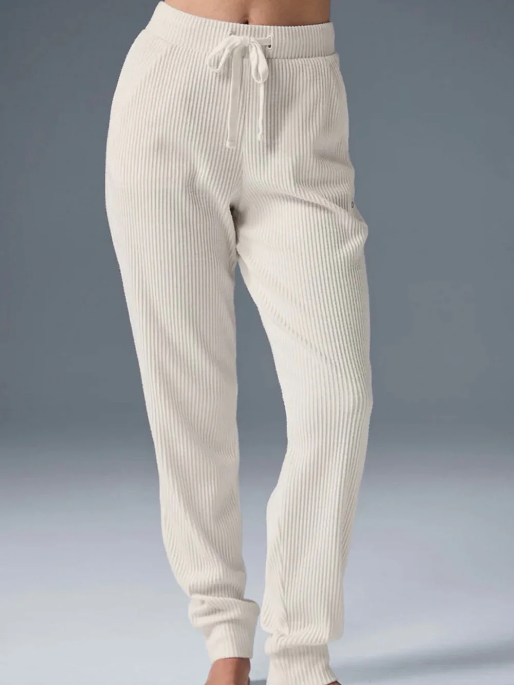 Alo Muse Jogger - Ivory